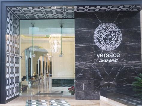 Beirut Versace Luxury Suites 